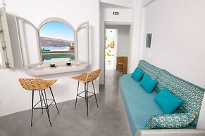 Kaleidoscope Cave Houses Oia