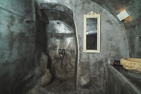 Kaleidoscope Cave Houses Oia