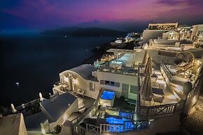 Kaleidoscope Cave Houses Oia