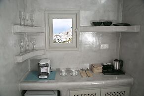 Kaleidoscope Cave Houses Oia