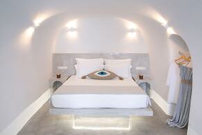 Kaleidoscope Cave Houses Oia