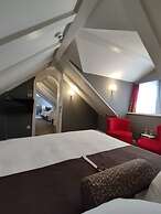 XII Century Heritage Hotel