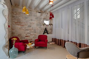 XII Century Heritage Hotel