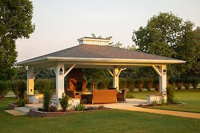 The Oakwood Inn – Adults Only