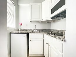 Hollywood Beach Seaside