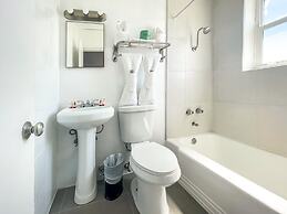 Hollywood Beach Seaside