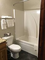 Glenwood Golf Course & Resort