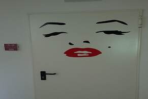 Merylinn Guest House