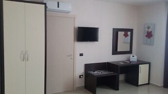 Merylinn Guest House