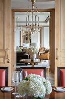 Four Seasons Hotel Jakarta