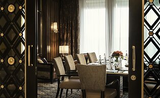 Four Seasons Hotel Jakarta