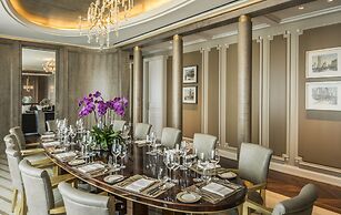 Four Seasons Hotel Jakarta