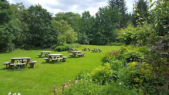 Nant Ddu Lodge Hotel