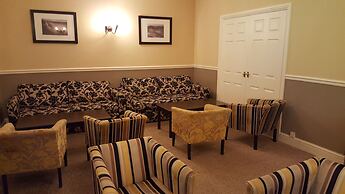 Nant Ddu Lodge Hotel