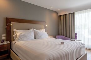HS HOTSSON Hotel Silao
