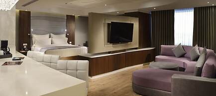 HS HOTSSON Hotel Silao