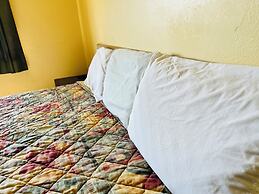 Rosewood Inn By OYO Union City I-69