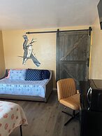 Cedar Inn