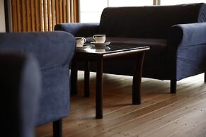 Kyou Bar Lounge & Inn