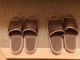 Kyou Bar Lounge & Inn