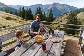 DAS EDELWEISS - Salzburg Mountain Resort