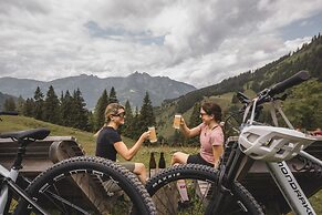DAS EDELWEISS - Salzburg Mountain Resort