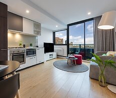 Oaks Melbourne Southbank Suites