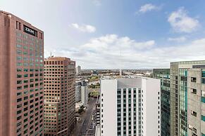 Oaks Melbourne Southbank Suites