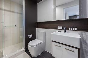Oaks Melbourne Southbank Suites