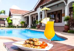 Mahogany Lodge, Cantonments