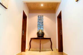 Mahogany Lodge, Cantonments