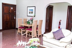 Mahogany Lodge, Cantonments