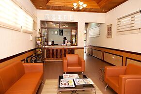 Mahogany Lodge, Cantonments