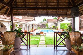 Mahogany Lodge, Cantonments