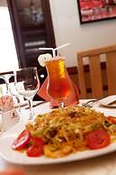 Mahogany Lodge, Cantonments