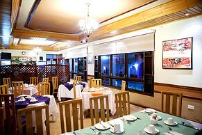 Mahogany Lodge, Cantonments