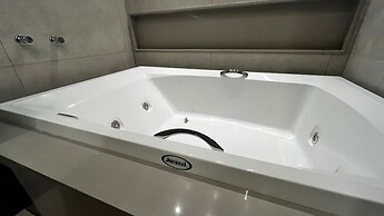 Hotel Amsterdam Montes Claros