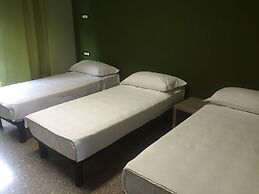 Milan Hotel - Hostel