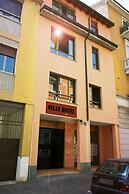 Milan Hotel - Hostel