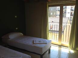 Milan Hotel - Hostel