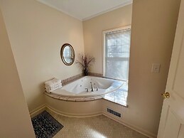 The Mount Vernon Inn