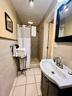 The Mount Vernon Inn