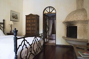 Posada de Los Leones