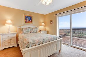 Endless Ocean Views in S Fletcher Duplex by RedAwning