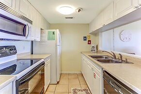 Relaxed Atmosphere in S Fletcher Duplex by RedAwning