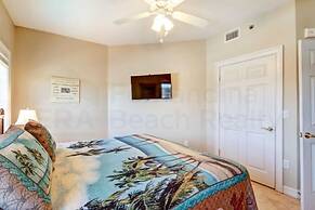 Deluxe Condo at the heart of Main Beach by RedAwning