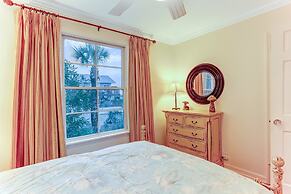 Ocean Ave Spacious Seaside Cottage by RedAwning