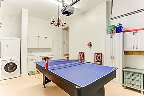 Ocean Ave Spacious Seaside Cottage by RedAwning