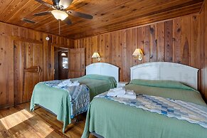 Charming Oceanfront Beach House by RedAwning