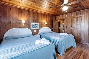 Charming Oceanfront Beach House by RedAwning